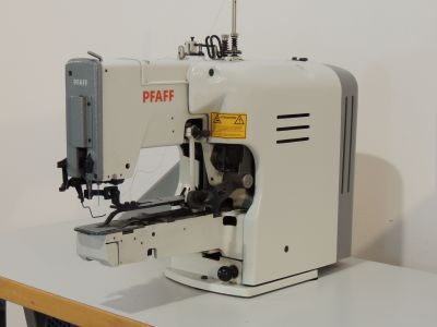 PFAFF 3306-108-02  usata Macchine da cucire