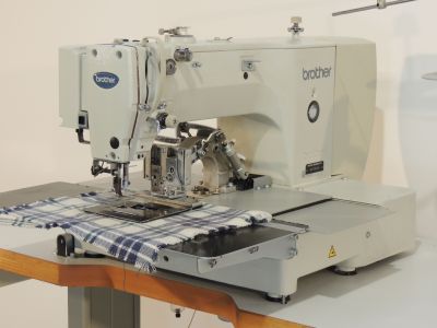 used BROTHER BAS-326G-03A - Sewing